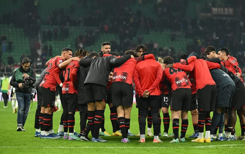 ac米兰险胜2分领跑